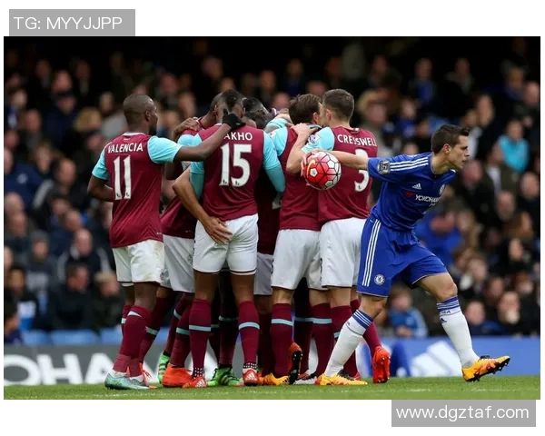 加的夫城与西汉姆联的精彩对决展现英超球队的实力与魅力