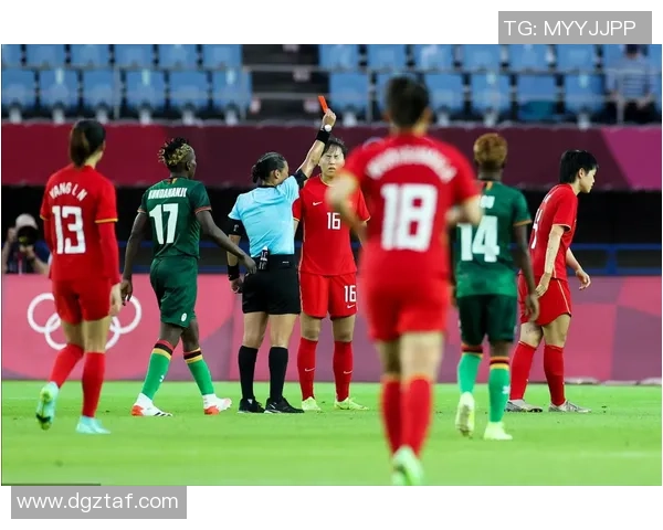 富恩拉夫与穆尔天主的精彩对决揭示足球战术的深层次博弈与魅力